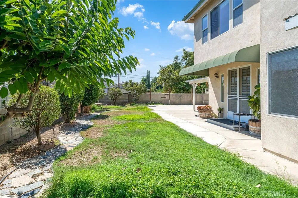 6308 Encinita Temple City, CA 91780