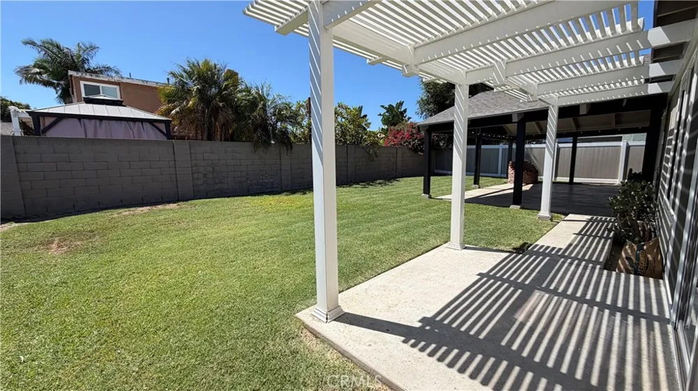 9142 Brabham Huntington Beach, CA 92646