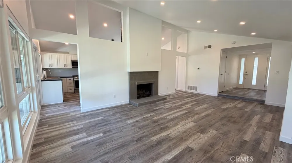 9142 Brabham Huntington Beach, CA 92646