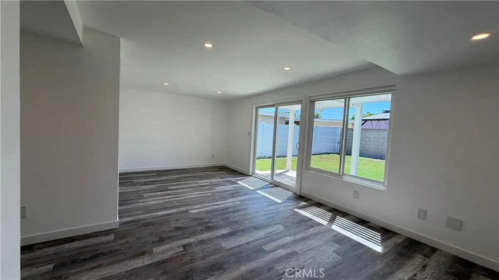 9142 Brabham Huntington Beach, CA 92646