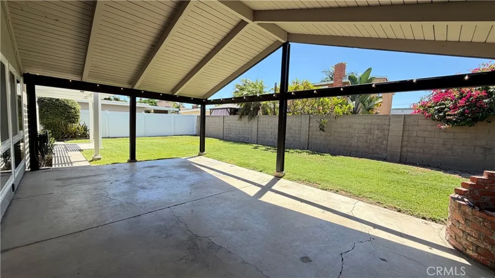 9142 Brabham Huntington Beach, CA 92646