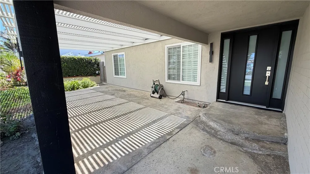 9142 Brabham Huntington Beach, CA 92646