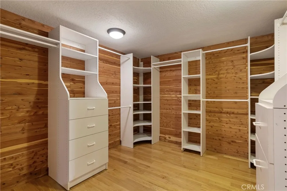 4444 Wilshire #102 Los Angeles, CA 90010