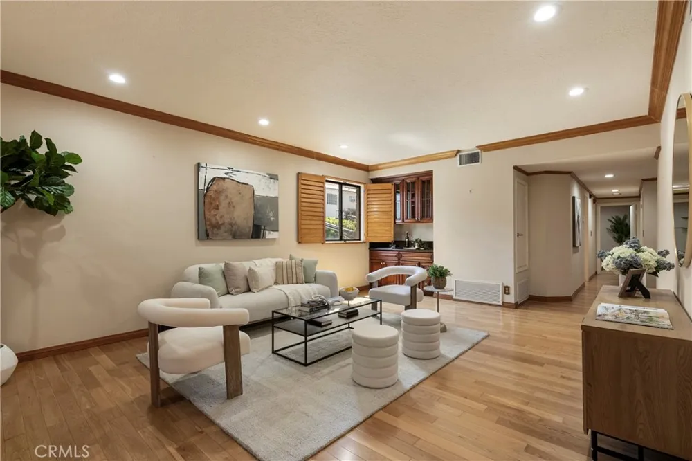 4444 Wilshire #102 Los Angeles, CA 90010