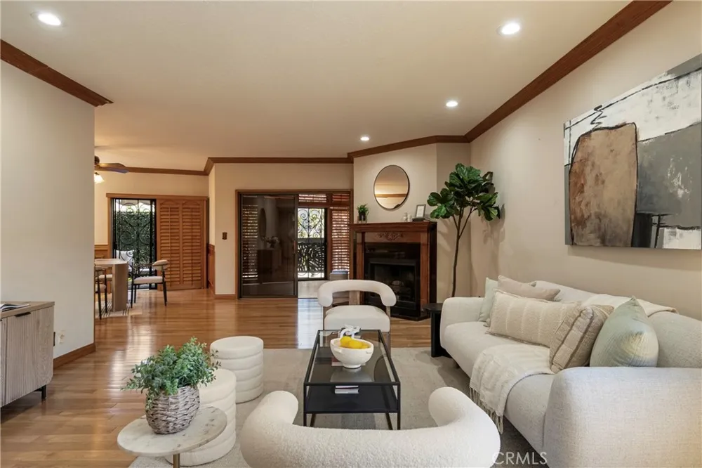 4444 Wilshire #102 Los Angeles, CA 90010