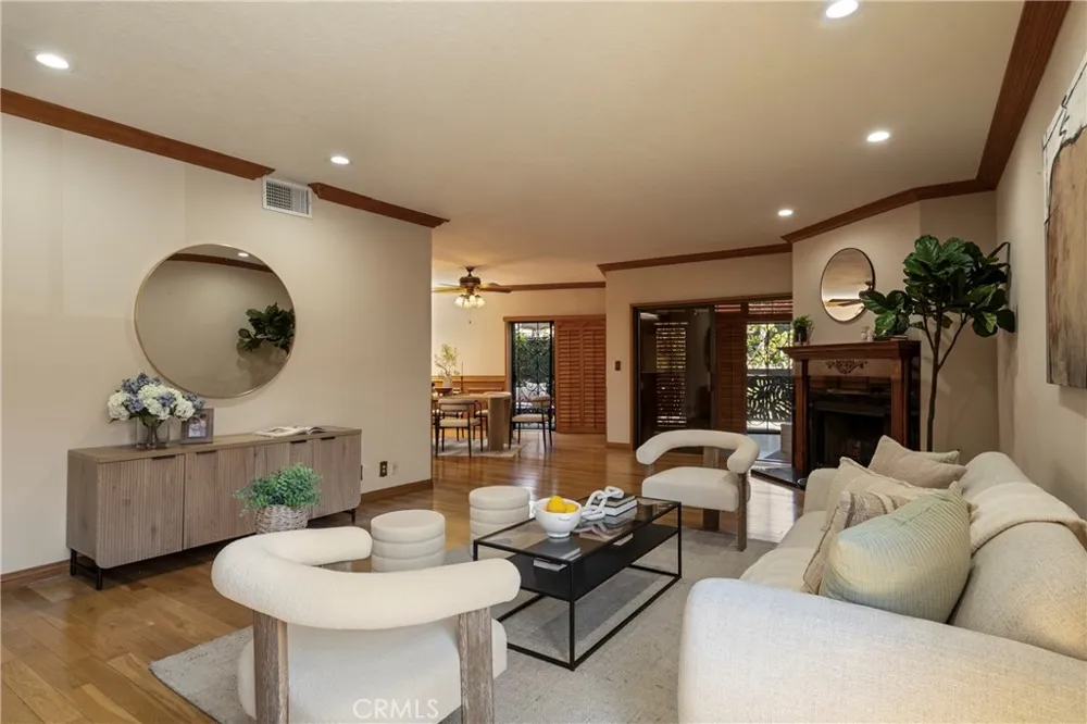 4444 Wilshire #102 Los Angeles, CA 90010
