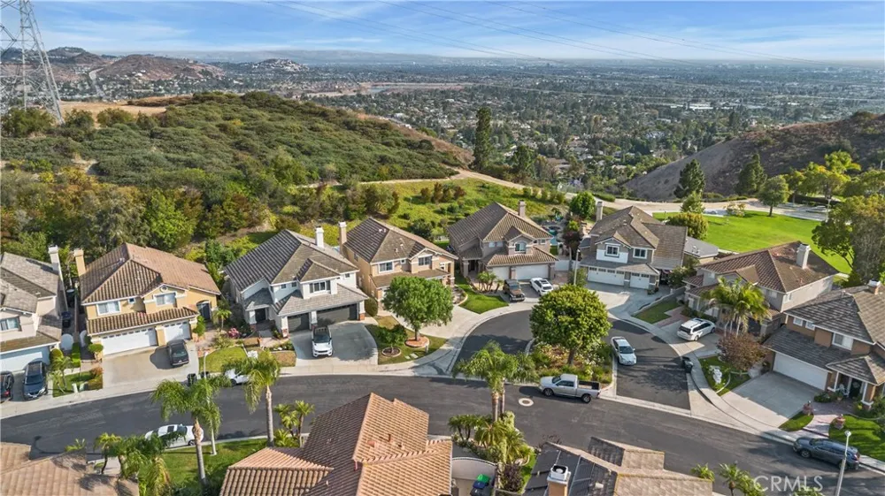2688 Bentley Orange, CA 92867