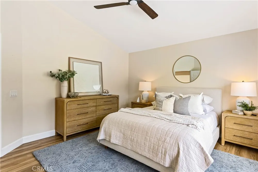 2688 Bentley Orange, CA 92867