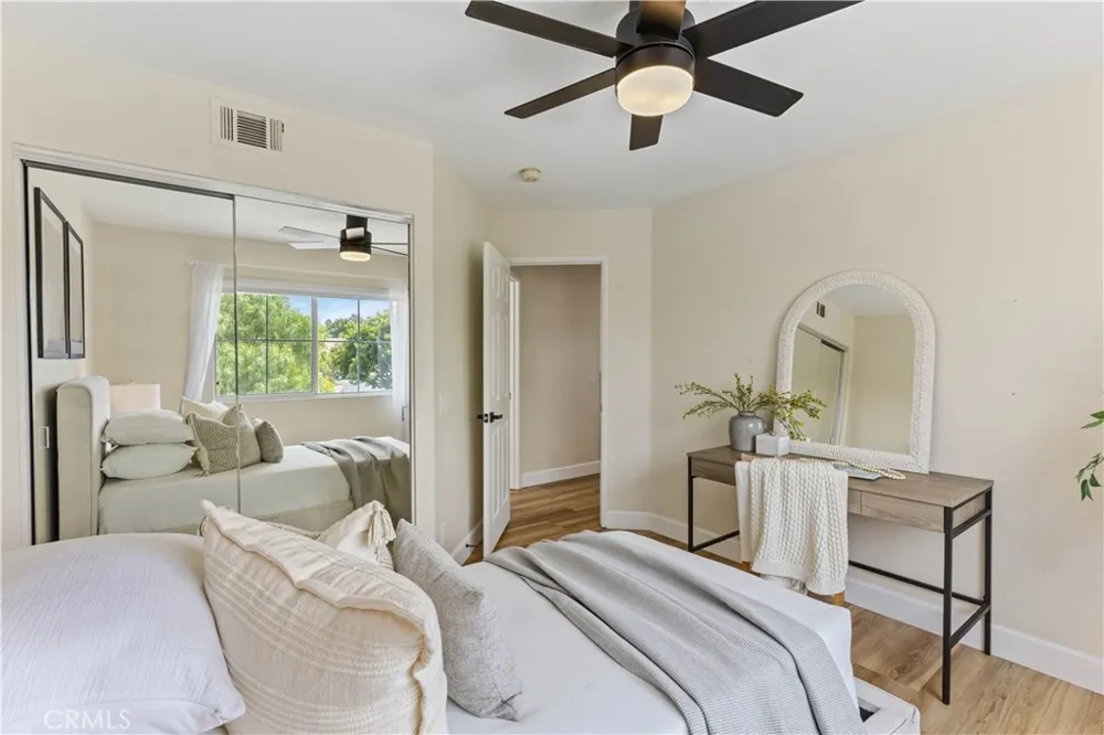 2688 Bentley Orange, CA 92867