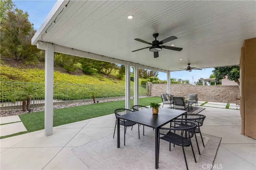 2688 Bentley Orange, CA 92867