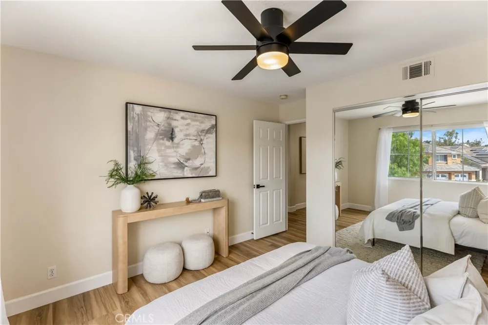 2688 Bentley Orange, CA 92867