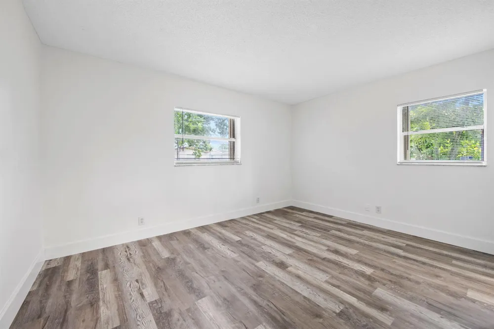 6531 SW 19TH STREET North Lauderdale, FL 33068