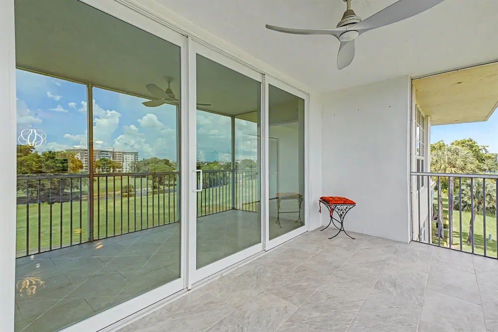 2651 S PALM AIRE DRIVE #410 Pompano Beach, FL 33069