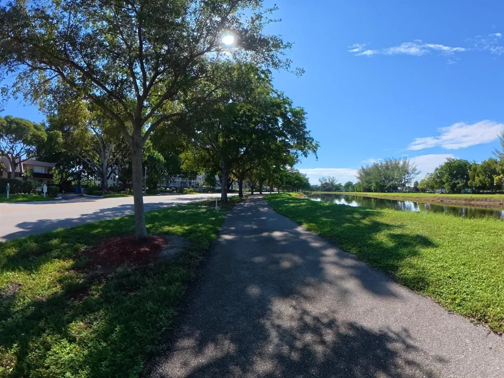 2651 S PALM AIRE DRIVE #410 Pompano Beach, FL 33069