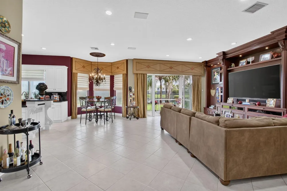 19548 Estuary Drive Boca Raton, FL 33498