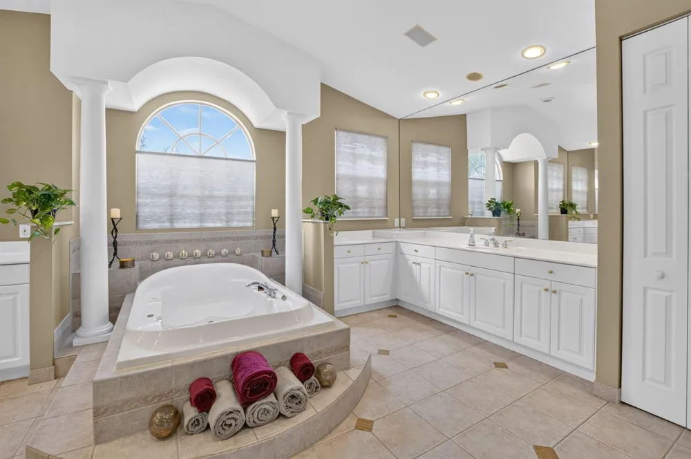 19548 Estuary Drive Boca Raton, FL 33498