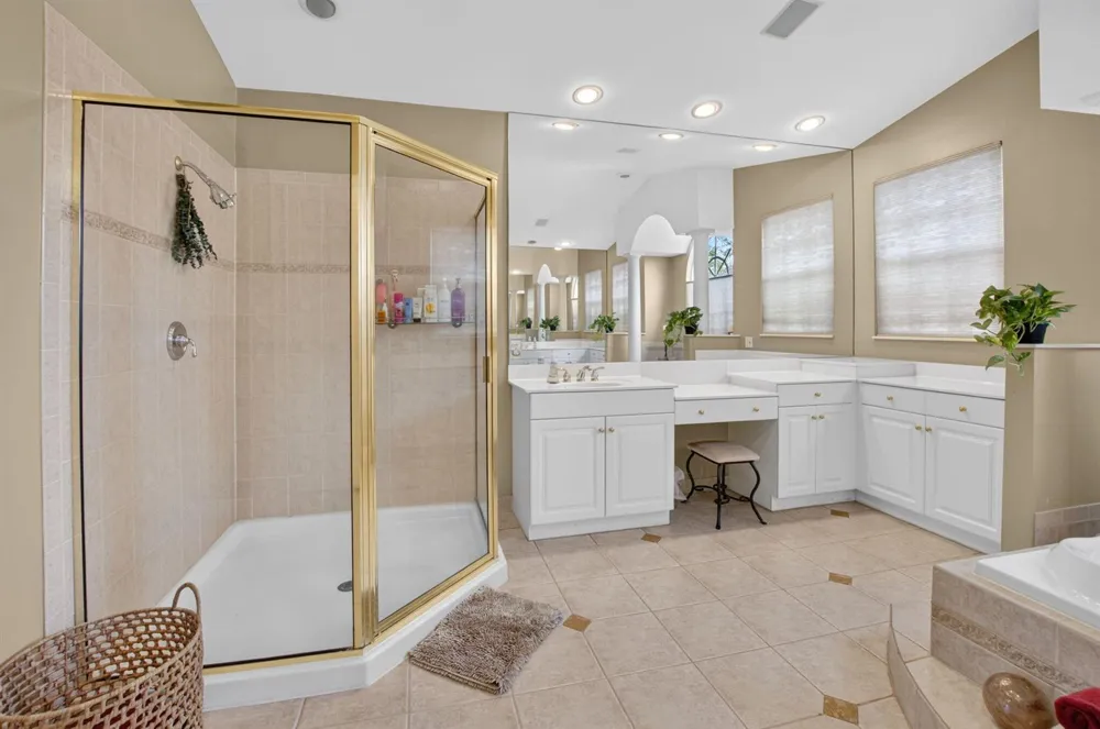19548 Estuary Drive Boca Raton, FL 33498