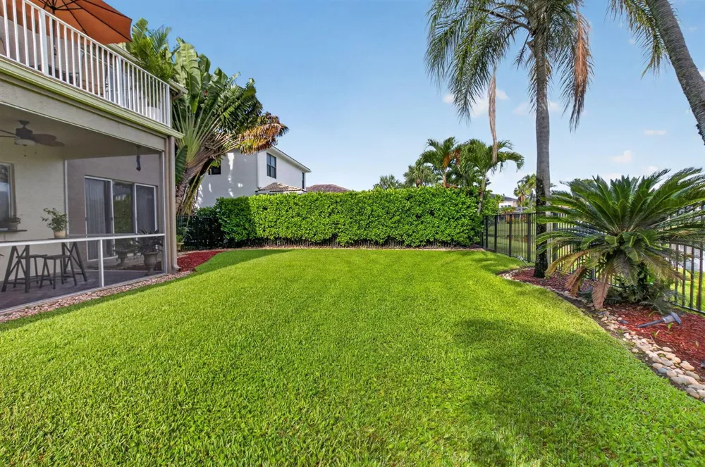 19548 Estuary Drive Boca Raton, FL 33498