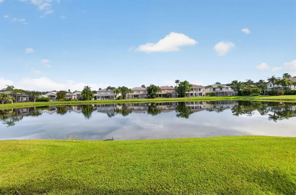 19548 Estuary Drive Boca Raton, FL 33498