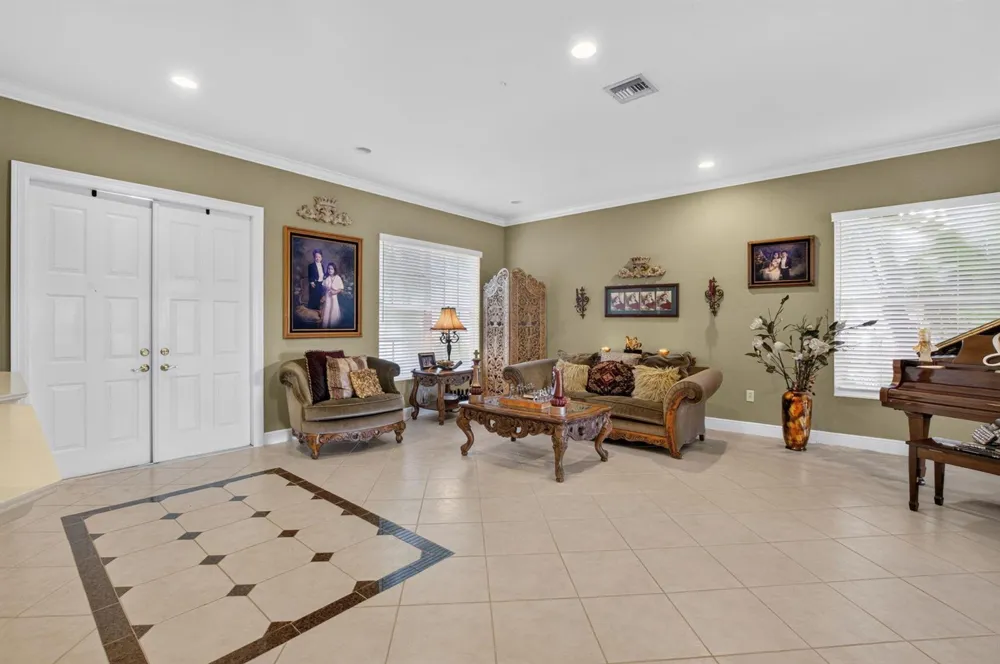 19548 Estuary Drive Boca Raton, FL 33498