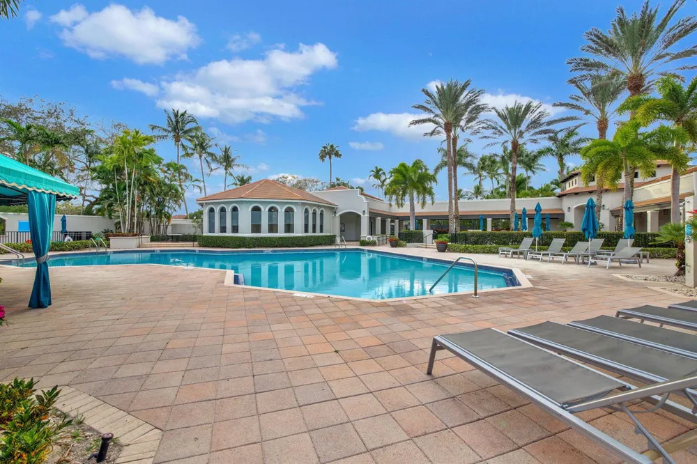 19548 Estuary Drive Boca Raton, FL 33498