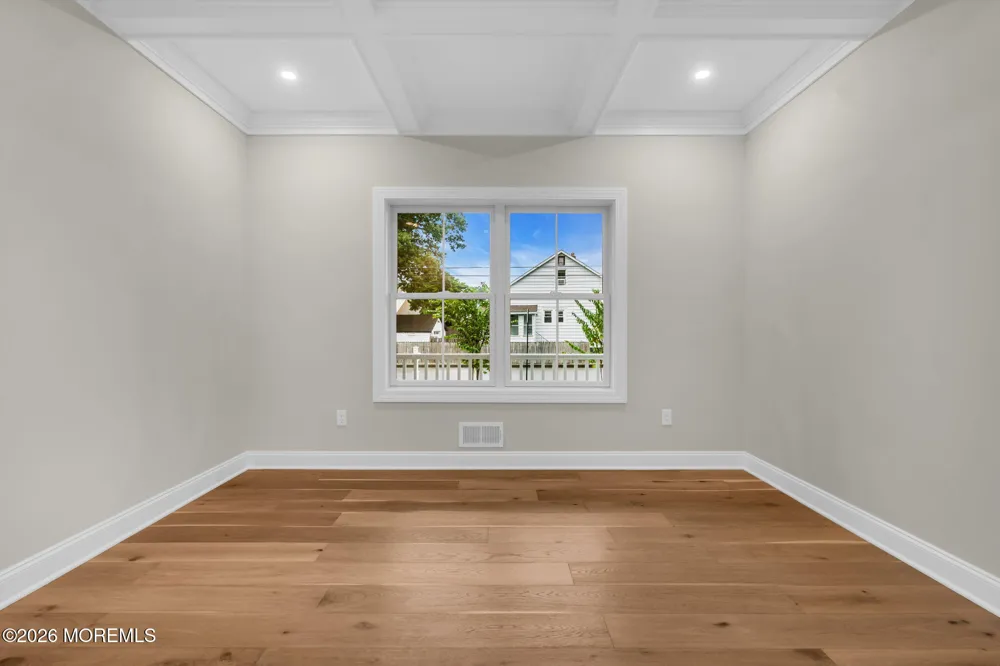 1237 Benedict Street Point Pleasant, NJ 08742