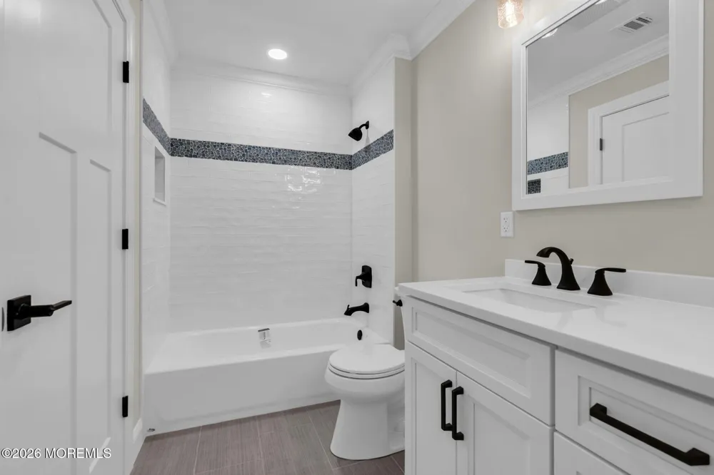 1237 Benedict Street Point Pleasant, NJ 08742