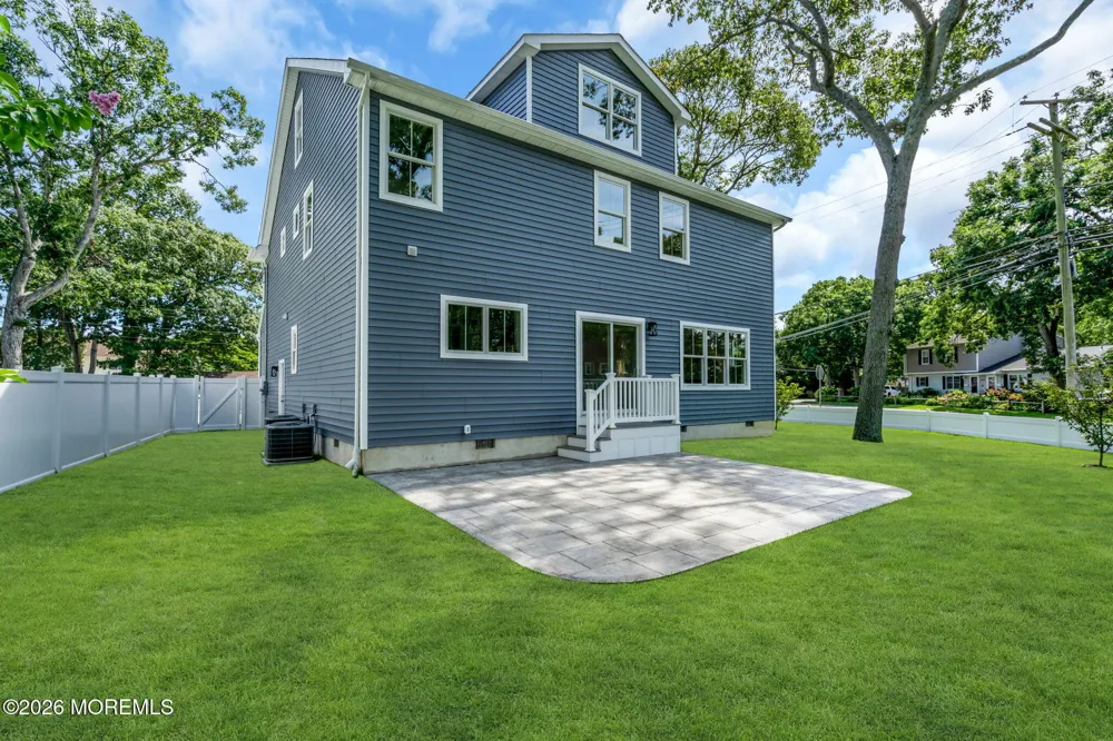 1237 Benedict Street Point Pleasant, NJ 08742