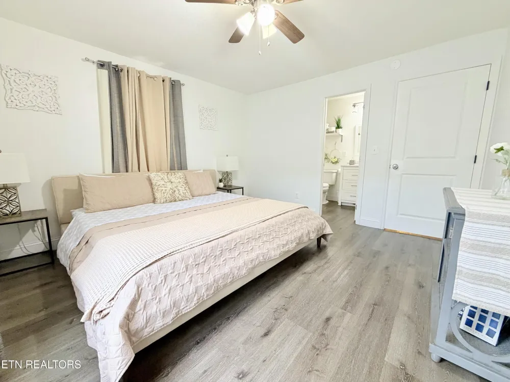 305 Jackson St Sevierville, TN 37862