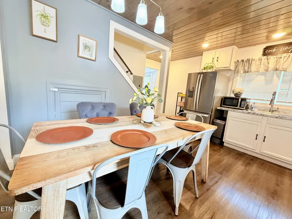 305 Jackson St Sevierville, TN 37862