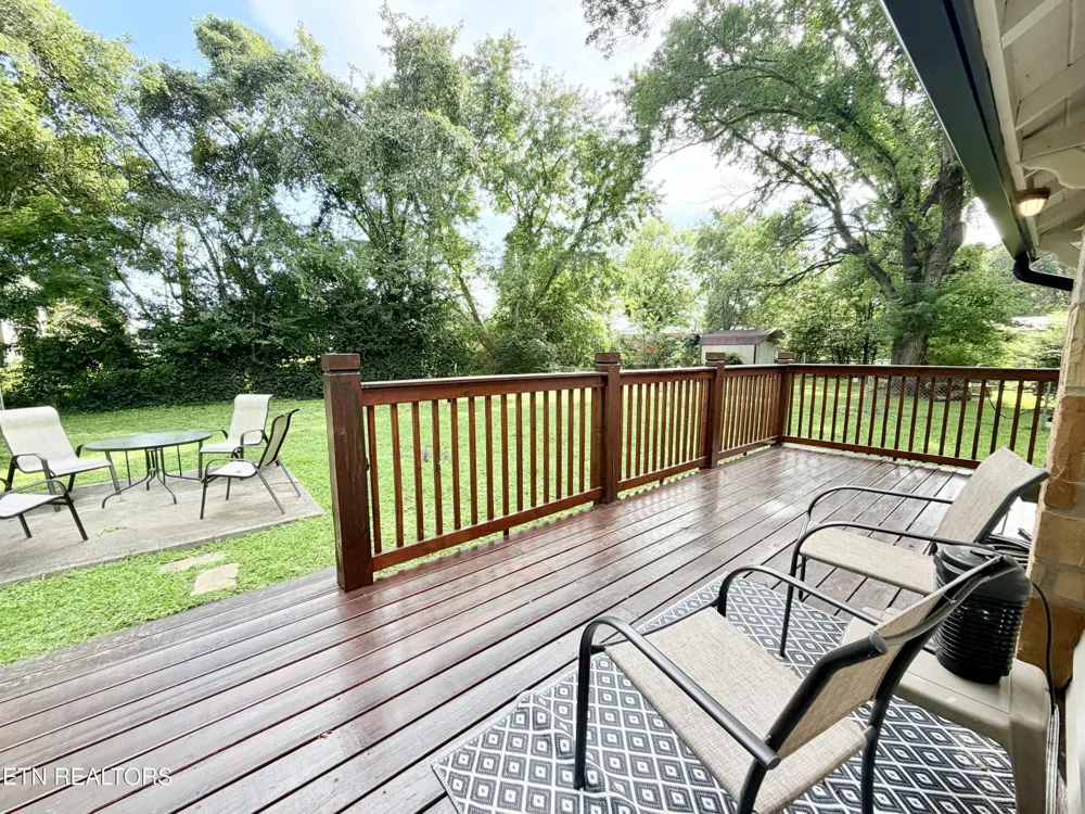 305 Jackson St Sevierville, TN 37862