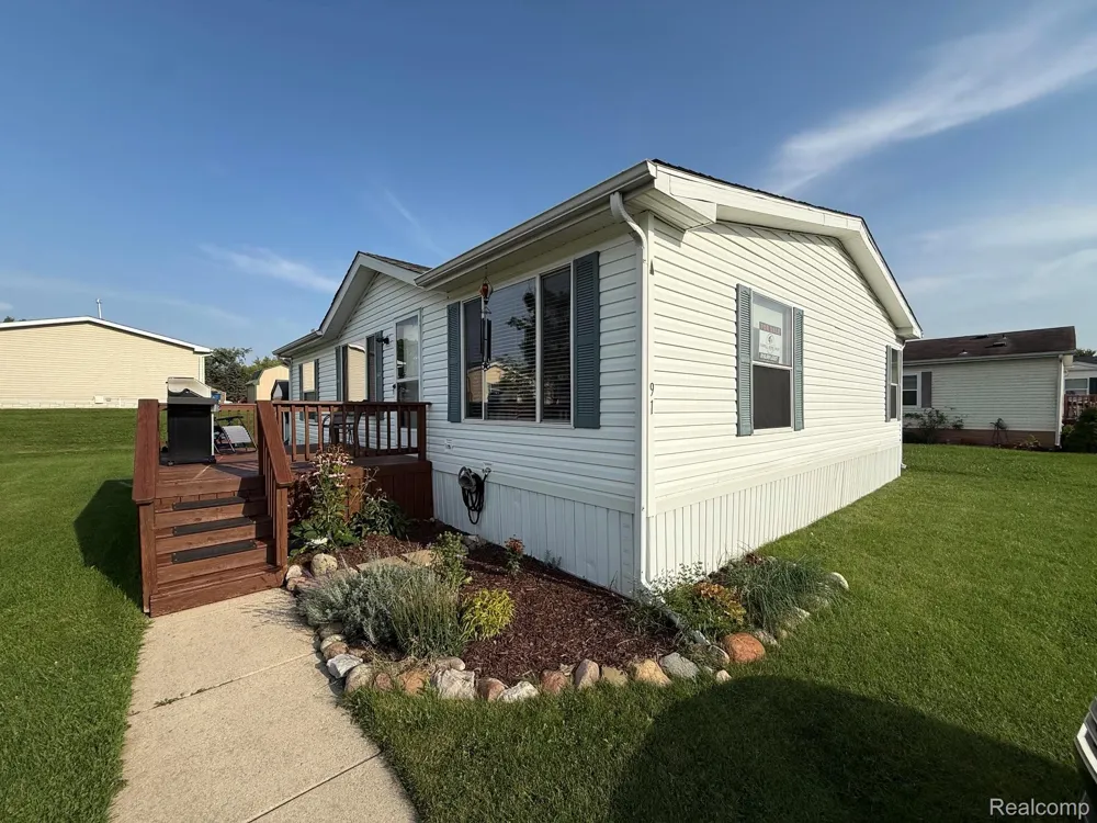 91 Hamilton Street Swartz Creek City, MI 48473