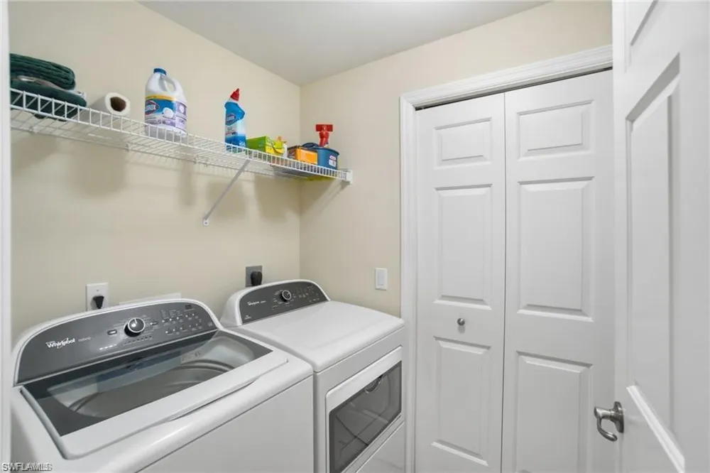 3904 Forest Glen Boulevard #7-101 Naples, FL 34114