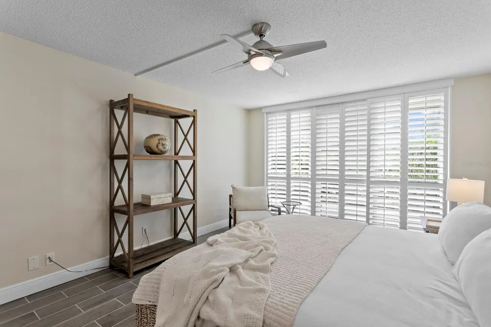 100 OAKMONT #105 Belleair, FL 33756