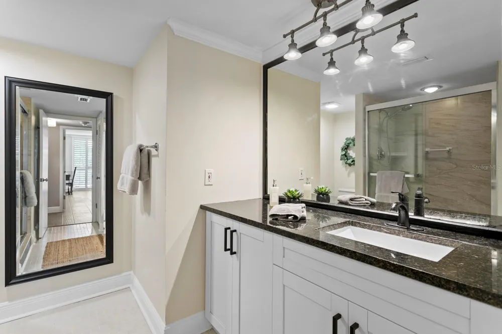 100 OAKMONT #105 Belleair, FL 33756