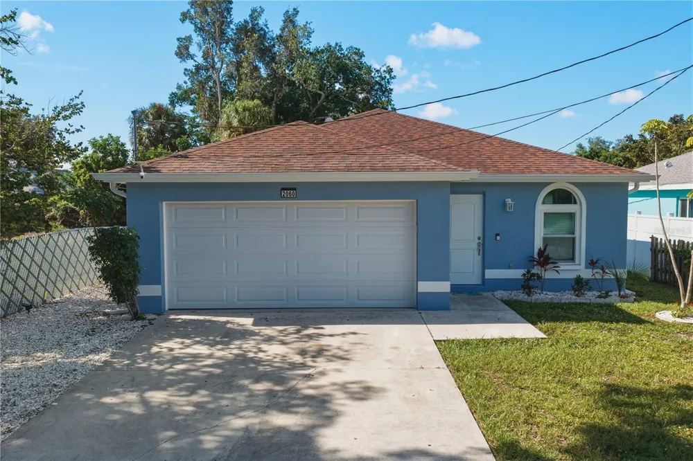 2060 6TH STREET Sarasota, FL 34237