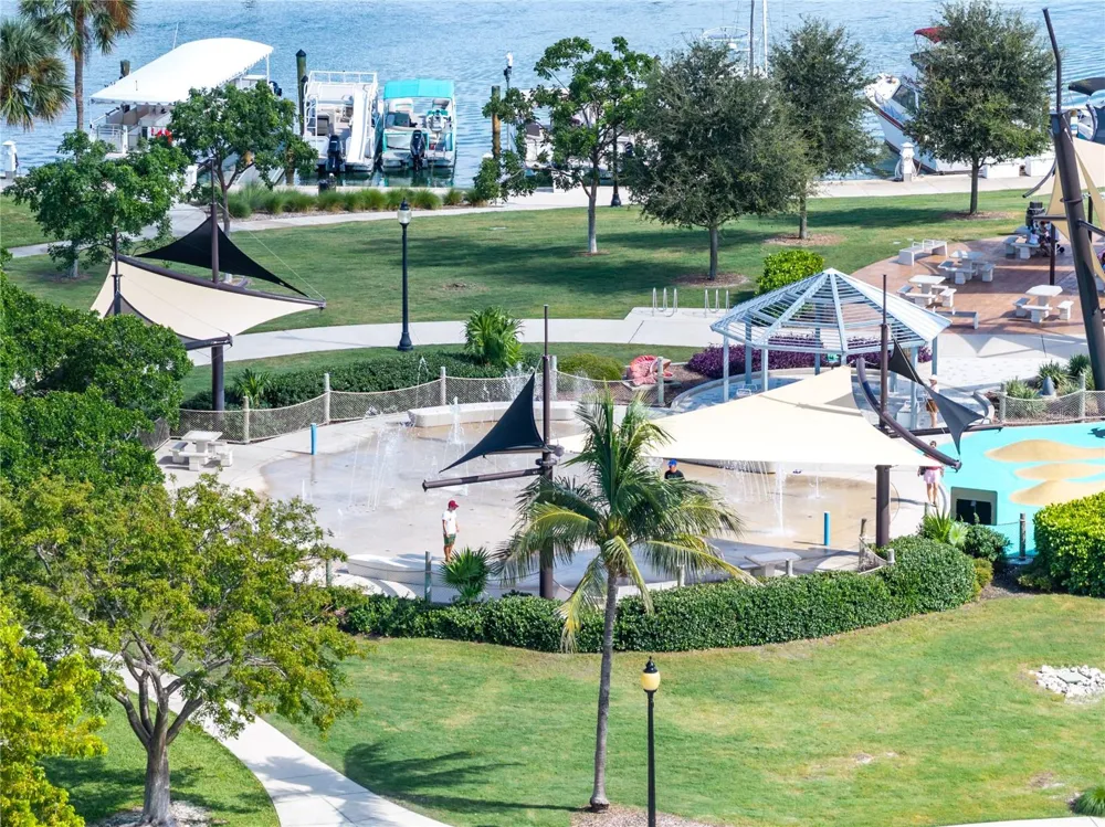 2060 6TH STREET Sarasota, FL 34237
