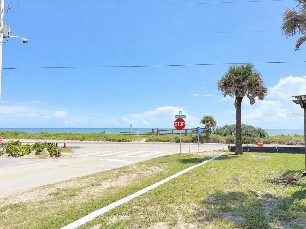 1896 OCEAN SHORE BOULEVARD #5 Ormond Beach, FL 32176