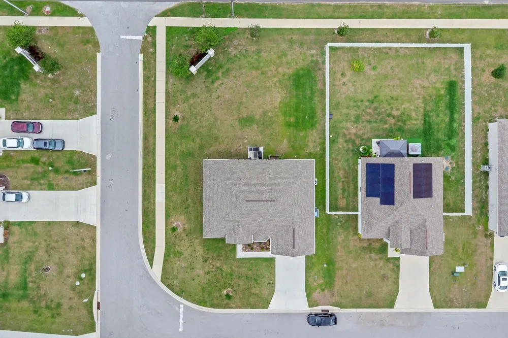 1083 SNIVELY CIRCLE Lake Hamilton, FL 33851