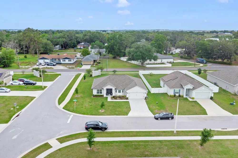 1083 SNIVELY CIRCLE Lake Hamilton, FL 33851