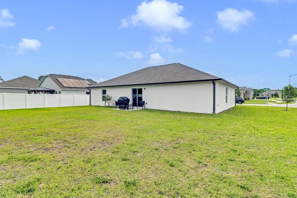 1083 SNIVELY CIRCLE Lake Hamilton, FL 33851