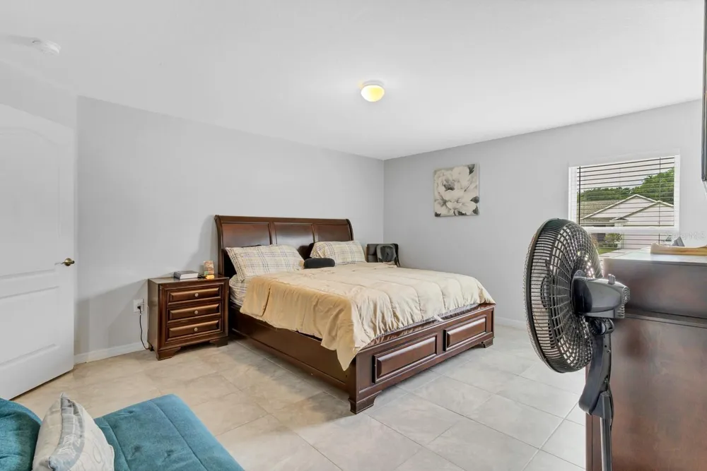 1083 SNIVELY CIRCLE Lake Hamilton, FL 33851