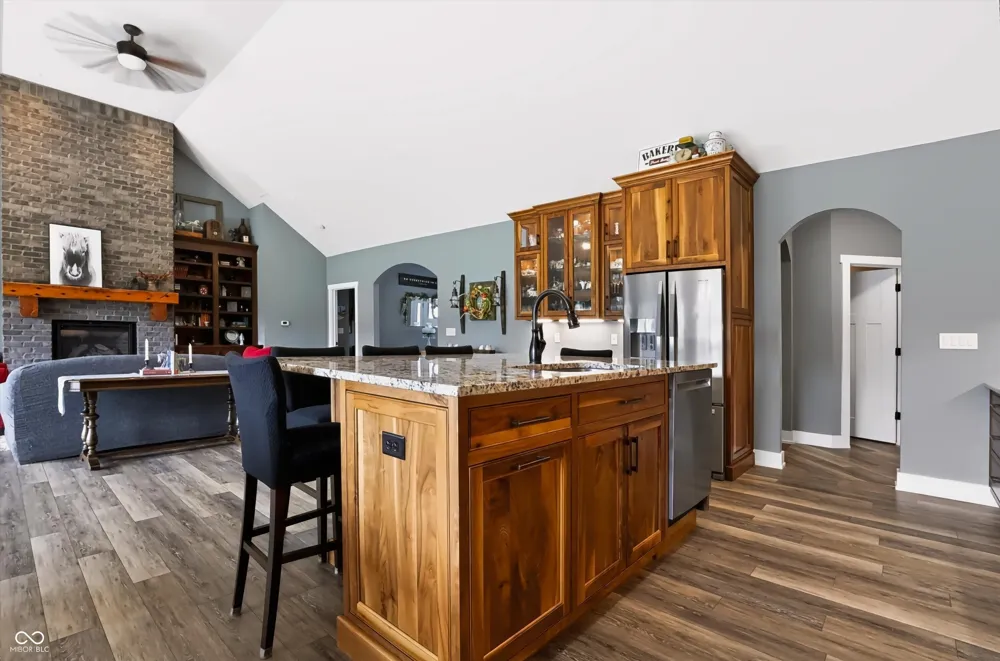 6767 State Road 144 Greenwood, IN 46143