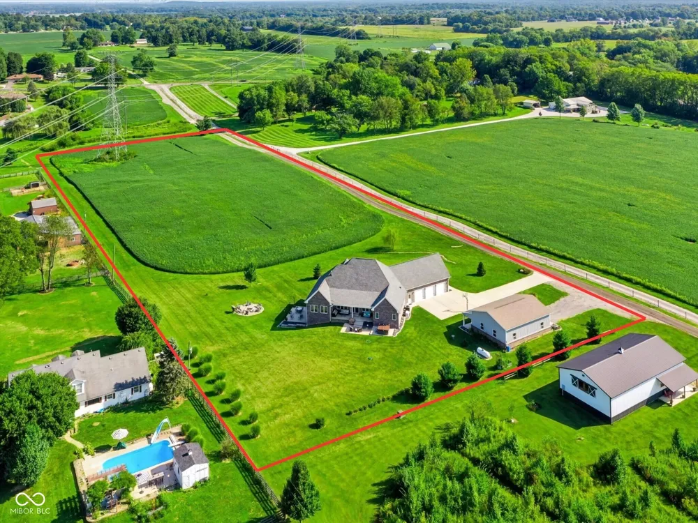 6767 State Road 144 Greenwood, IN 46143