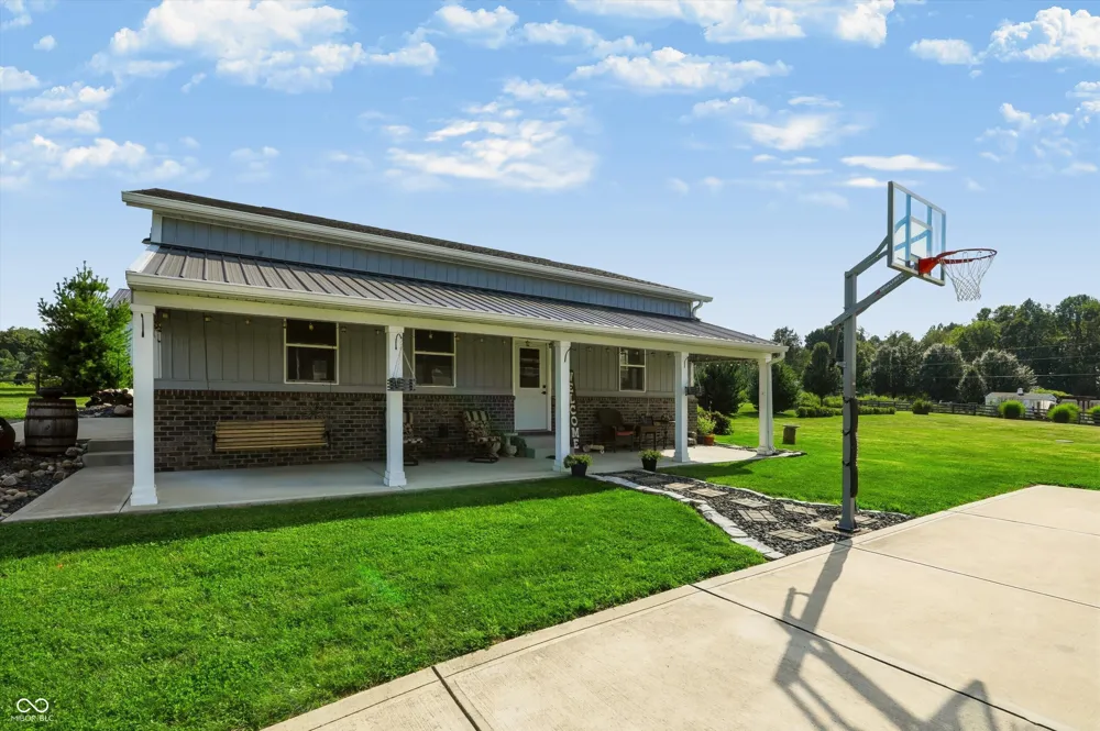 6767 State Road 144 Greenwood, IN 46143