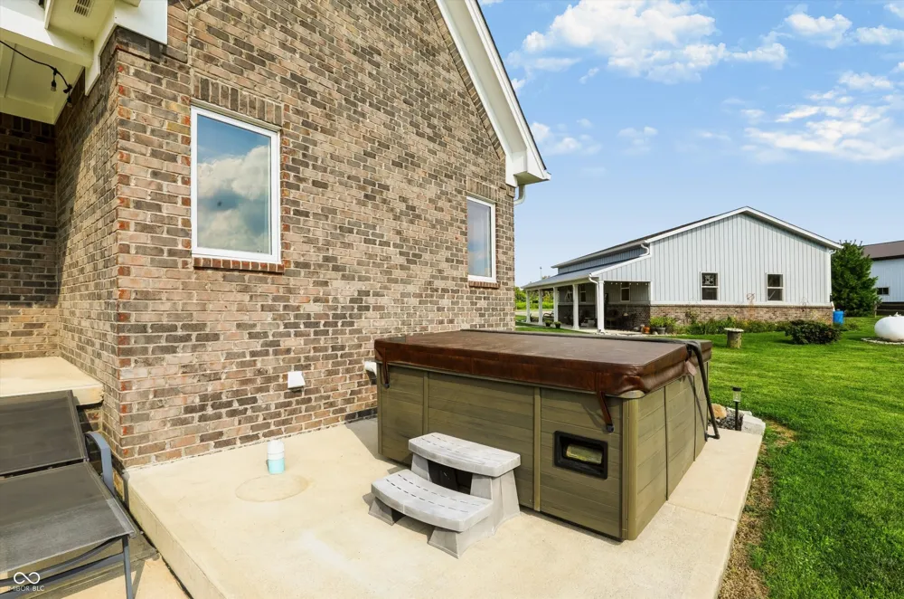 6767 State Road 144 Greenwood, IN 46143
