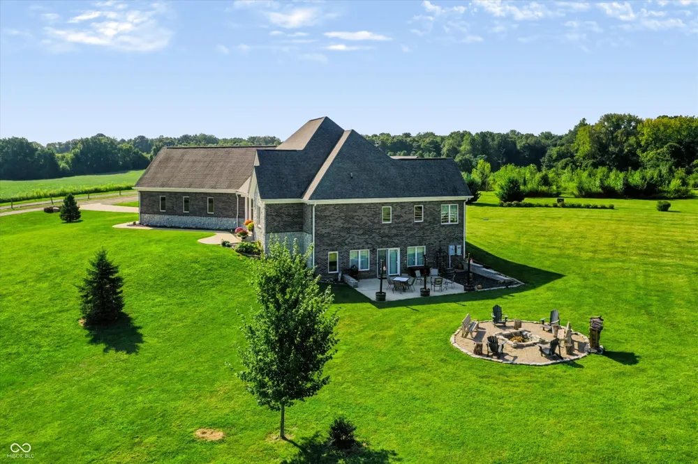 6767 State Road 144 Greenwood, IN 46143