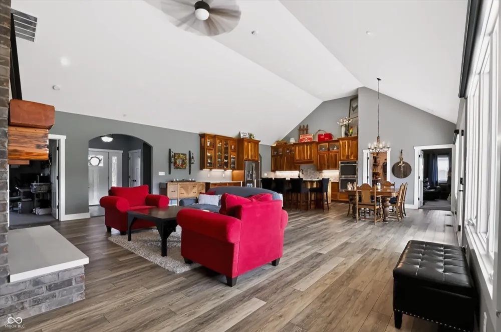 6767 State Road 144 Greenwood, IN 46143