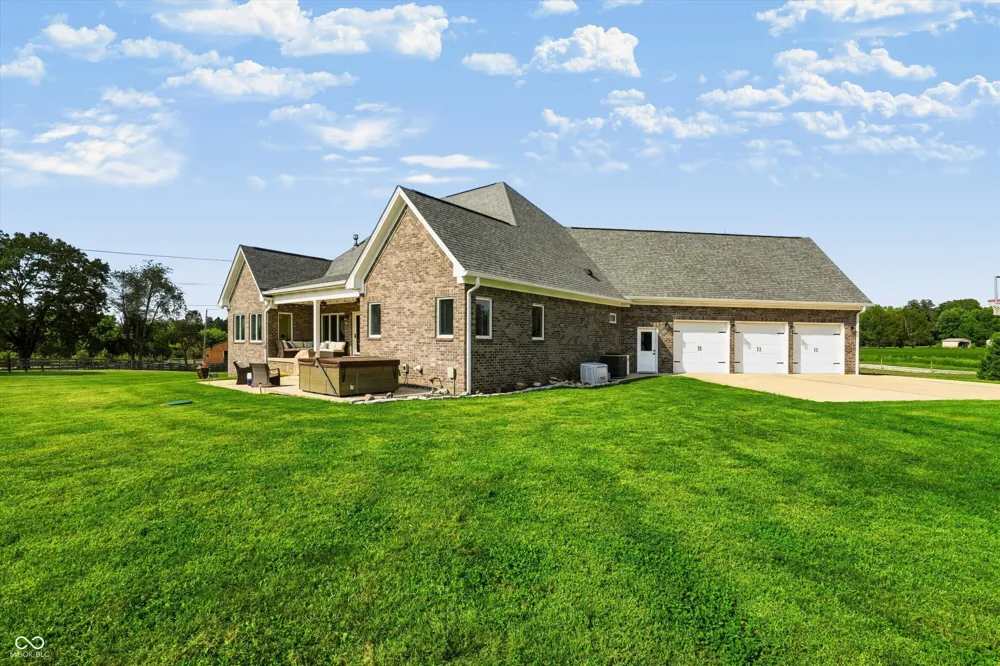 6767 State Road 144 Greenwood, IN 46143