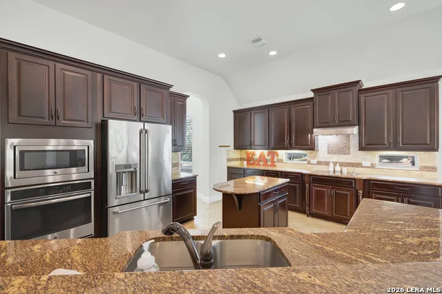 921 Santa Cruz New Braunfels, TX 78132